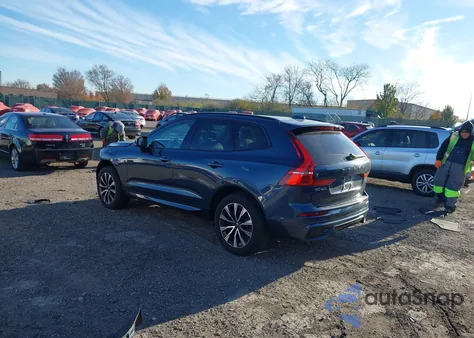 2023 Volvo Xc60 Plus Dark Theme из США, поврежденный, VIN YV4L12RW9P1305785